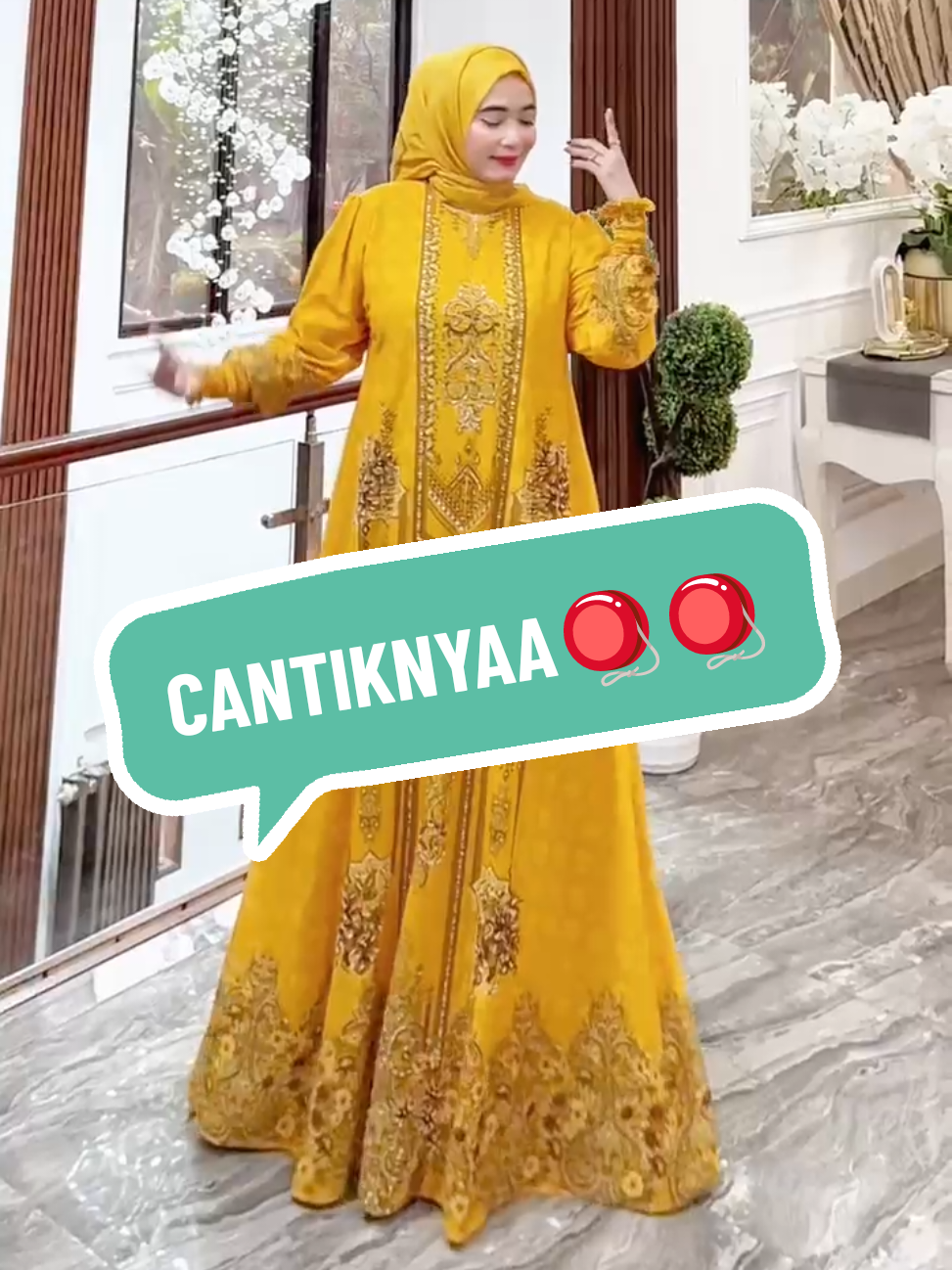 Membalas @kk.rossi ini Putihny😍😍 cusss GASKAN 🪀🪀 #gamismewah #marianifashionterbaru #mufidahseriesbymariani #promoguncang99 #gamislebaran 