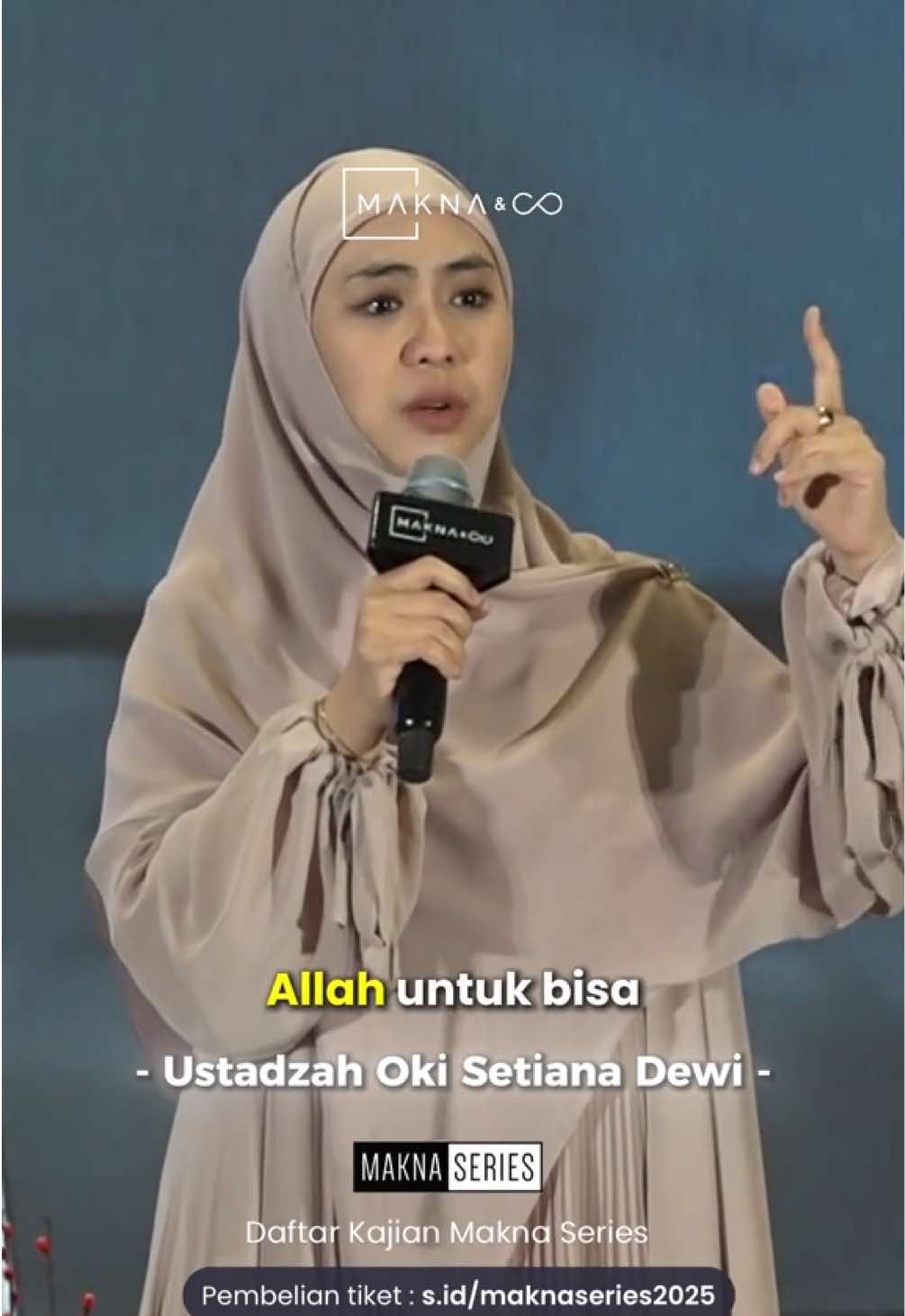 Assalamualaikum warga Bekasi,  Siapa yang mau hadir di kajian Ustadzah Oki Setiana Dewi 📆07 September 📍The Horison Ultima, Bekasi nanti??  komen mau di bawah dan jangan lupa ajak sahabat till jannah kamu yaaa!! #maknanco #maknaseries #ustadzahokisetianadewi #ustadzmuhammadassad #ustadzahzulaikhomuhammad #ustadzabimakki #kajianmakna #bekasi #kajianbekasi 