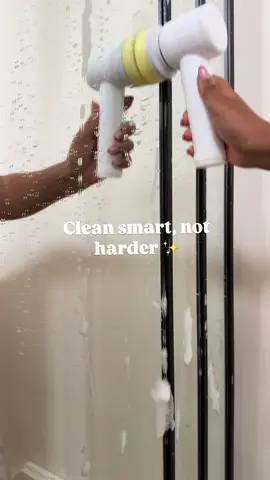 Why spend hours scrubbing when this does it for you? Work smarter, not harder 💡 #tiktokmademebuyit #tiktokshop #ElectricScrubber #CleaningHack #CleanTok  