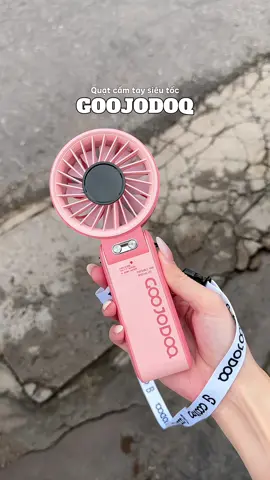 Quạt cầm tay mini phải có trong mùa hè 🙆‍♀️💫 #quatcamtay #quatcamtaymini #goojodoq #goojodoqfan #minnriviu 