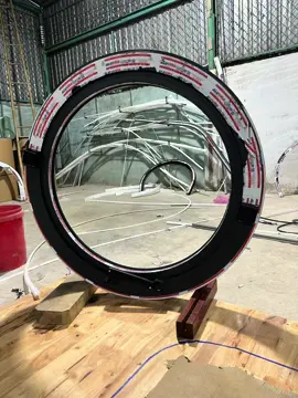 Cửa pivot hệ 45#nhômkính #vomnhom #uonvomnhom #nhomxingfa #uonvomhiepthanh 