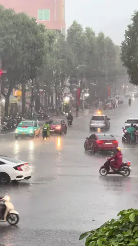 Cơn mưa chiều 2-9, vẫn hẹn mọi người tối nay tại tháp Tam Thắng Vũng Tàu nha #thuedovungtau #thuedovungtaureview #baisauvungtau🏖🏖🏖🌅🌅🌅 #thaptamthang #checkinvungtau 
