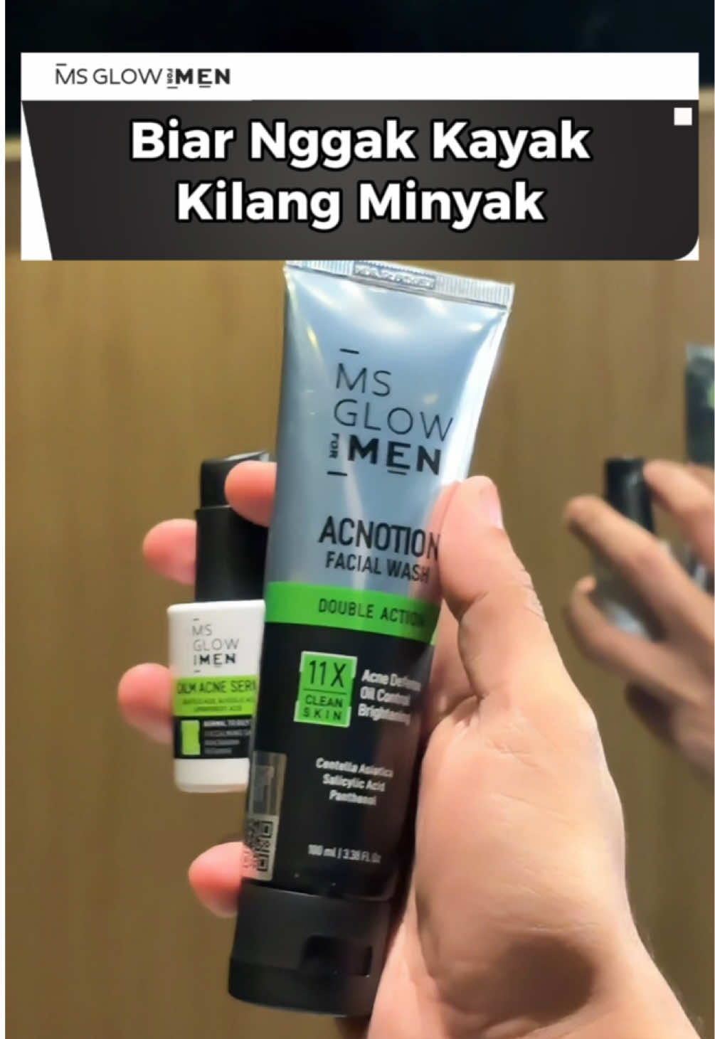 Yang wajahnya kayak kilang minyak sering nempel di hp nih ada Acnotion Series dari MS Glow For Men ✨ Cek di keranjang kuning dan dapatkan produknya sebelum kehabisan 😁🙌 #msglowformen #skincarepria #skincarecowok #kulitberminyak #kulitberjerawat #kulitkusam 