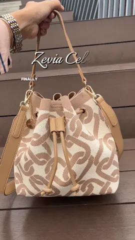 beneran sebagus itu 😭✨ #tasanyaman #zeviabag #tascewek 
