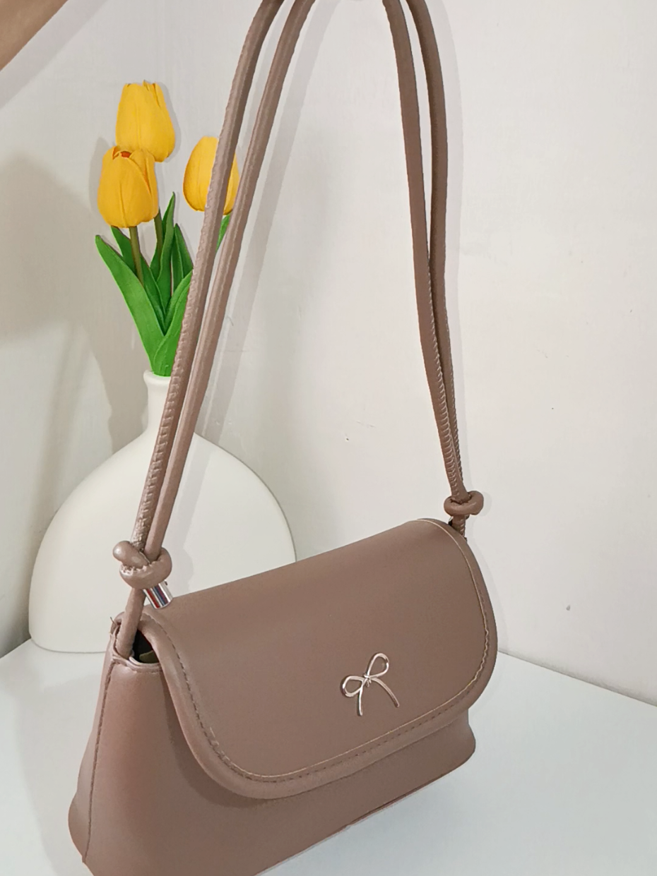 My Everyday Bag✨  #shoulderbag #minimalistbag #bag #everydaybag #womensbag 