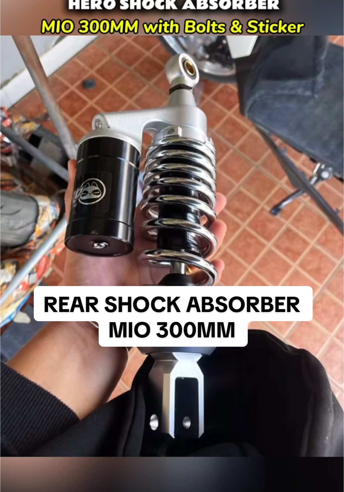 Hero shock absorber with baso 300mm for mio with bolts and sticker #shockabsorberformio #shockabsorber #heroshockabsorber #rearshockformio #motorparts 