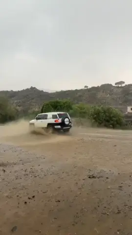 جانب آخر من أمطار وبردية شرق الريث الان  #جازان_الان 