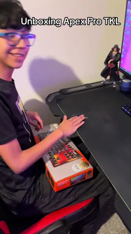 Unboxing del mejor teclado Apex Pro TKL #fyp #fypシ #parati #gamer #fortnite 