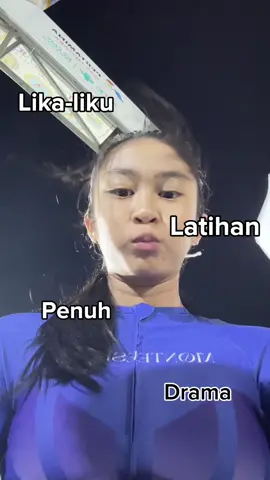 Endingnya latihan gini lah kalau sama bocil dramatiss satu ini 🤗🤗  @🐿️ #fyp #inlineskating #capcut #edit #CapCut 