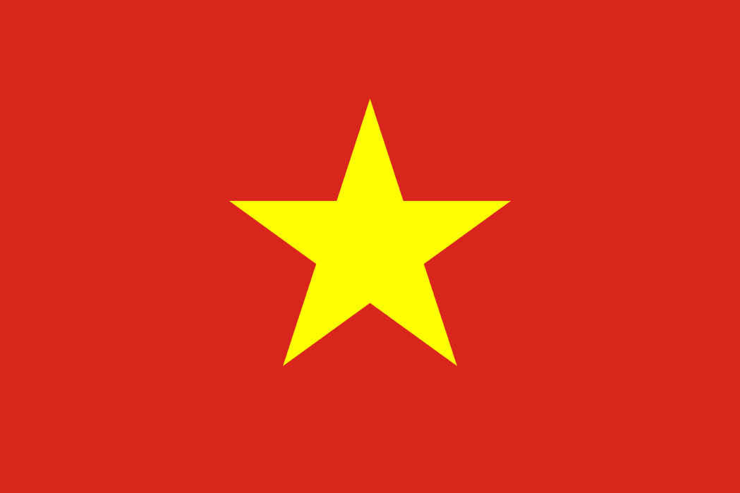 “Mùi Cỏ Cháy không chỉ kể về những người lính trẻ nơi Thành Cổ Quảng Trị, mà còn gợi nhớ đến bóng dáng những người mẹ ngóng con nơi quê nhà. Họ tiễn con đi trong nước mắt, chấp nhận hi sinh hạnh phúc riêng để đổi lấy bình yên cho Tổ Quốc. Giữa khói lửa chiến tranh, vẫn còn đó những mối tình dở dang, những lá thư chưa kịp gửi, những lời hẹn ước mãi mãi nằm lại nơi chiến trường. Ngày 2/9, khi Tổ quốc vẹn tròn độc lập, cũng là ngày chúng ta tri ân và nhắc nhở: máu, nước mắt, tình yêu và tuổi trẻ của cha ông đã hóa thành hòa bình hôm nay🇻🇳” | 2 video cuối: COME MINH VIETNAM #MuiCoChay #2thang9 #ThanhCoQuangTri #TuHaoLaNguoiVietNam #thuyduong_🎀 