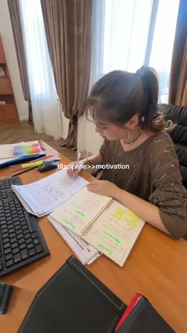 studying, day-6📚🖊️📖  #discipline #motivation #studywithme #viraltiktok #studytok 