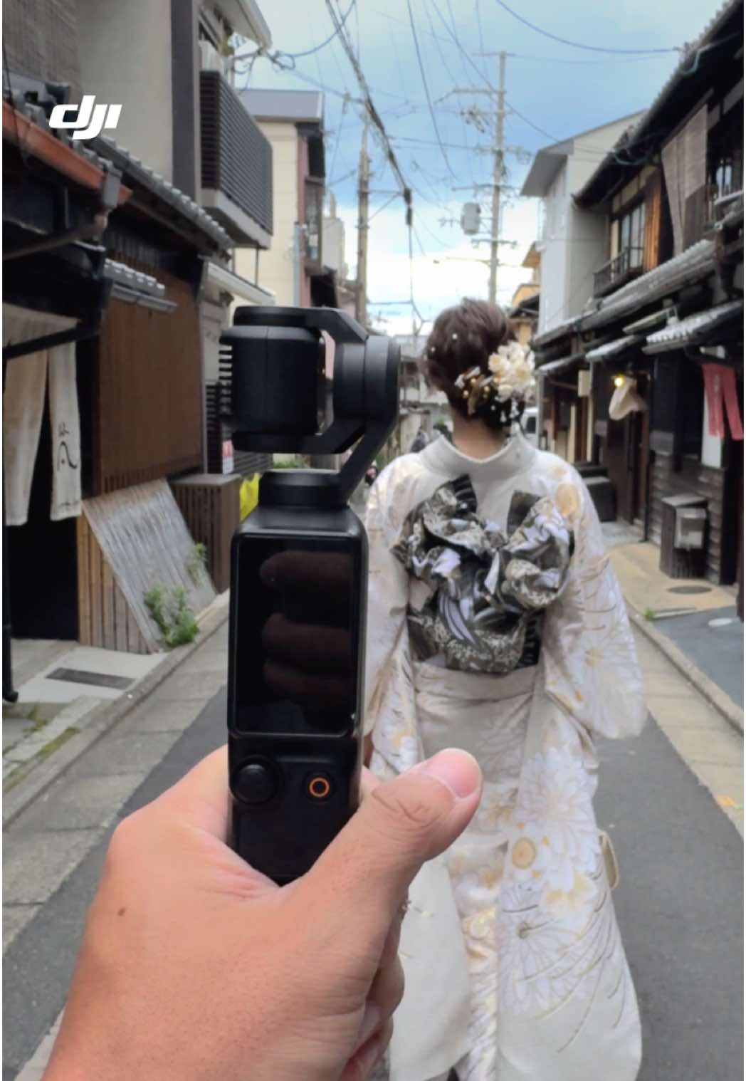 Osmo Pocket 3の美顔効果で、どんな肌トーンも自然で健康的な仕上がりに。 一瞬一瞬が映画のワンシーンみたい✨ あなたの旅の物語をもっと美しく残そう🔥 🎬: AisheyingdeJack #DJI #OsmoPocket3 #カメラ #ビデオカメラ #旅行 #Vlog #美顔効果
