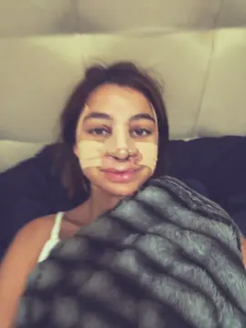 A carinha está bem inchadinha ainda 🧡❤️