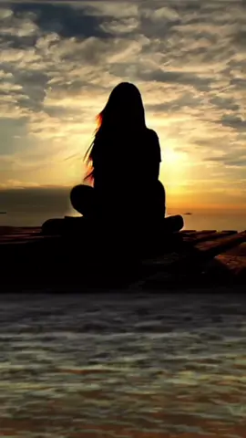 Ho scritto una canzone per te Prendila per quello che è Una lunga carezza Un porto sicuro nella tempesta Leggero come le foglie Almeno per un minuto Farmi portare dal vento Anche se resto seduto Che chi si ferma è perduto E resta solo a guardare Un altro giorno che passa, passa, passa E non tornerà più