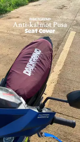 Seat cover for your motorcycle✨ #dailygrindseatcover #seatcover #antikalmotngpusaseatcover #motorcycleaccessories 