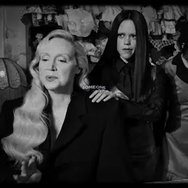 Gwendoline was so real for that 🧎‍♀️ #jennaortega #gwendolinechristie #wednesdayaddams #larissaweems #parati #foryou #fyp #edit #viral #wednesday #CapCut 