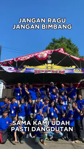 apapun masalahnya joget dulu solusinya #hutri80indonesia🇮🇩 #karangtarunaindonesia #agustusan #panitia17agustus #karepedewe #fyp #pemudapemudi #pemalang #darirakyatuntukrakyat #80indonesiamerdeka #pitulasan 