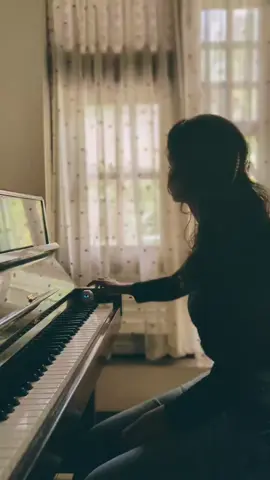 මා දෙපාරක් X මග හැරී piano cover. Pls ignore mistakes and background noises  🥲🥲 Originals by @Mihiran #piano #fyp #srilanka🇱🇰  #pianocover