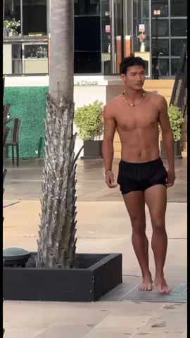 นึกอะไรไม่ออกให้ปล่อยไปตามฟิว5555#หนุ่มผิวแทน #misterglobal2025 #แมนยูสิทธิรักษ์ #ฟีด #เดินแบบ 