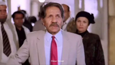 اطلق كلابك في الشوارع واقفل زنازينك علينا ‏وقل نومنا في المضاجع ‏آدي احنا نمنا ما اشتهينا ‏واتقل علينا بالمواجع  ‏احنا اتوجعنا واكتفينا ‏نسلك طريق مالوهش راجع  ‏والنصر قرب من عنينا ‏⁧‫#أحمد_فؤاد_نجم‬⁩#القاهرة_والناس #عادل_إمام #سينما #الشعب 