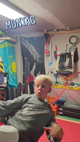 Taekwondo Training in der Garage. #hometraining #motivation #junge #leistung #sportlover 