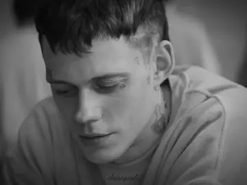 Eric 🖤 #billskarsgård #billskarsgard #skarsgard #skarsgård 