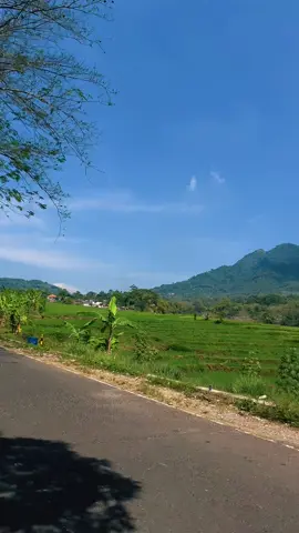#trawas#mojokerto #alaskesimanprigen #explore#mountain 