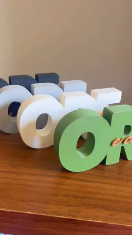 ORE E CONFIE, Letreiro Personalizado. Decoração para sua casa. 