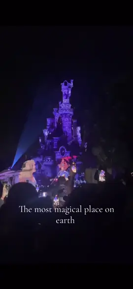 #disneylandparis #fyp #disneyfireworks #disneymagic #disneymagicmoments @Disneyland Paris ✨ 