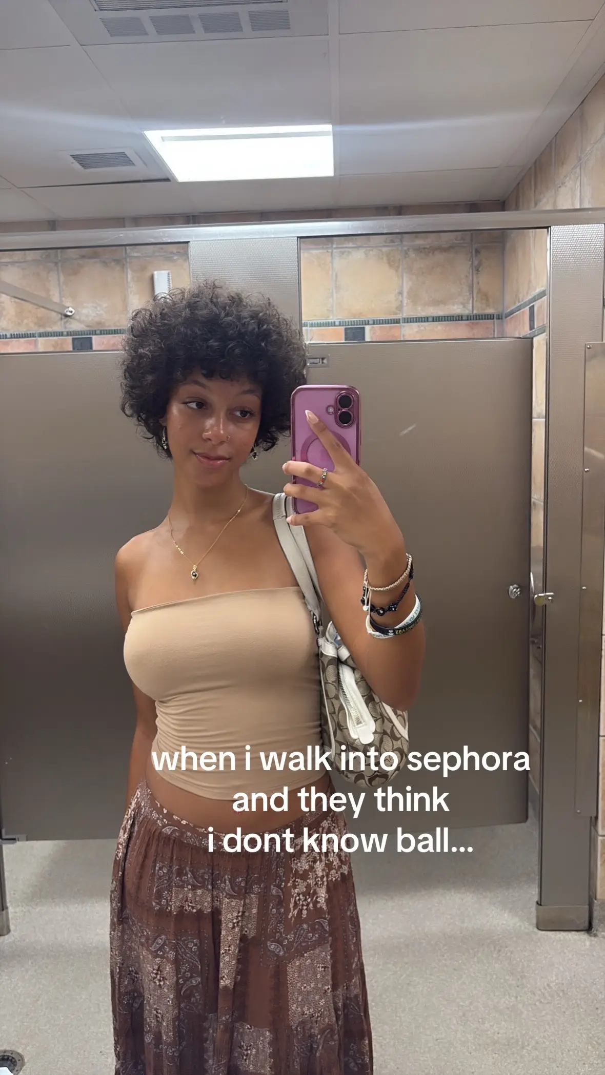 im currently retired but i may get back into the game 🤷🏽‍♀️ #makeuptok #makeup #iknowball 