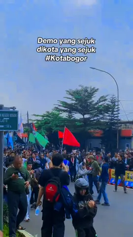 Alhamdulillah wargi bogor aman dari perang🥰 #bogor #bogorhits #bogorkota #bogorviral #bogordaily #bogordailynews #foryou #masukberanda #lewatberanda #fypシ゚ #xybca #dpr 