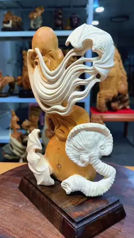 历时5天新鲜出炉#木雕 #佛像 #工艺品 #雕刻 