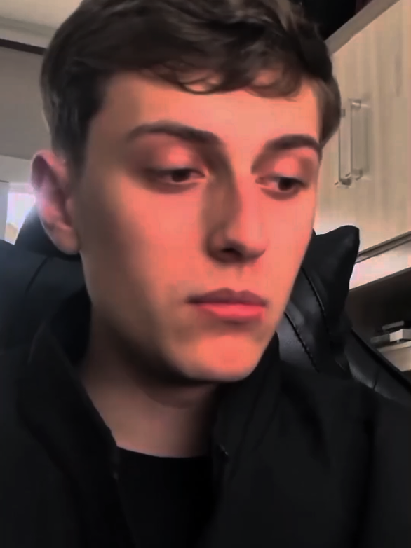 O cuidado sempre é pouco 🧠 #relacionamento #amor #namoro 