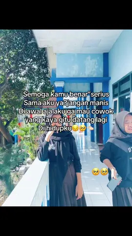 #fypp #masukberanda #likeeeyaaa😘 #fotolive #4u 