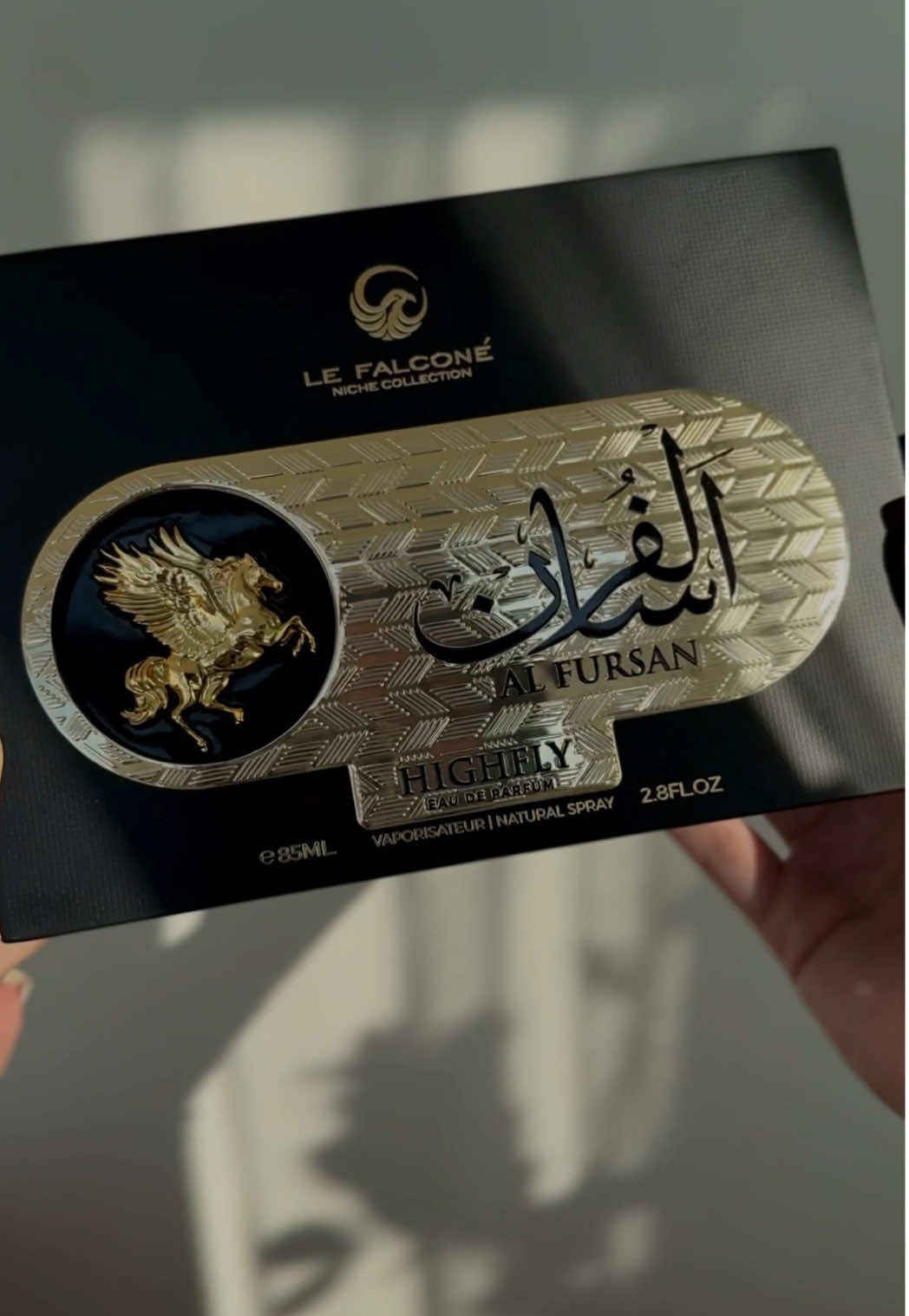 Нарешті! 🔥 Le Falcone Al Fursan Highfly — довгоочікувана арабська ніша! Свіжі цитруси, м’ята, спеції й розкішний деревний шлейф 🌿✨ А пакування… просто ВАУ!  Ціна: 1745 грн🌸 #оптпарфуми #аромати #запахи #парфумиопт #парфумерія #духи #парфюм #чоловічідухи #арабськіпарфуми #оае #парфумиоае #арабськідухи 