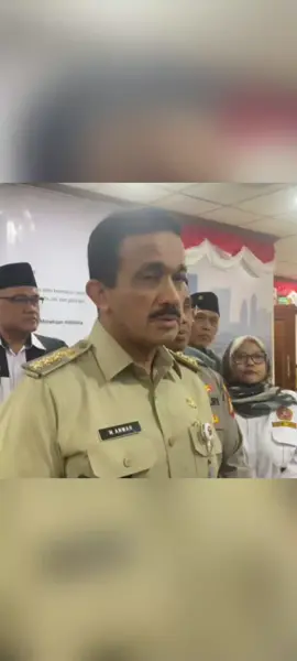 Pemerintah Kota Jakarta Selatan (Jaksel) mempercepat pembangunan dan perbaikan turap untuk menekan potensi banjir di wilayahnya, sekaligus menjaga keselamatan warga. “Pentingnya percepatan pembangunan dan perbaikan turap sebagai upaya menjaga keselamatan lingkungan dan meminimalisir potensi banjir di Jakarta Selatan,” ujar Wali Kota Jaksel M Anwar di Jakarta, Selasa (2/9/2025), dikutip dari Antara. Anwar meninjau sejumlah proyek infrastruktur pengendalian banjir dengan bersepeda menuju lokasi-lokasi strategis. #turap #jaksel #kali 