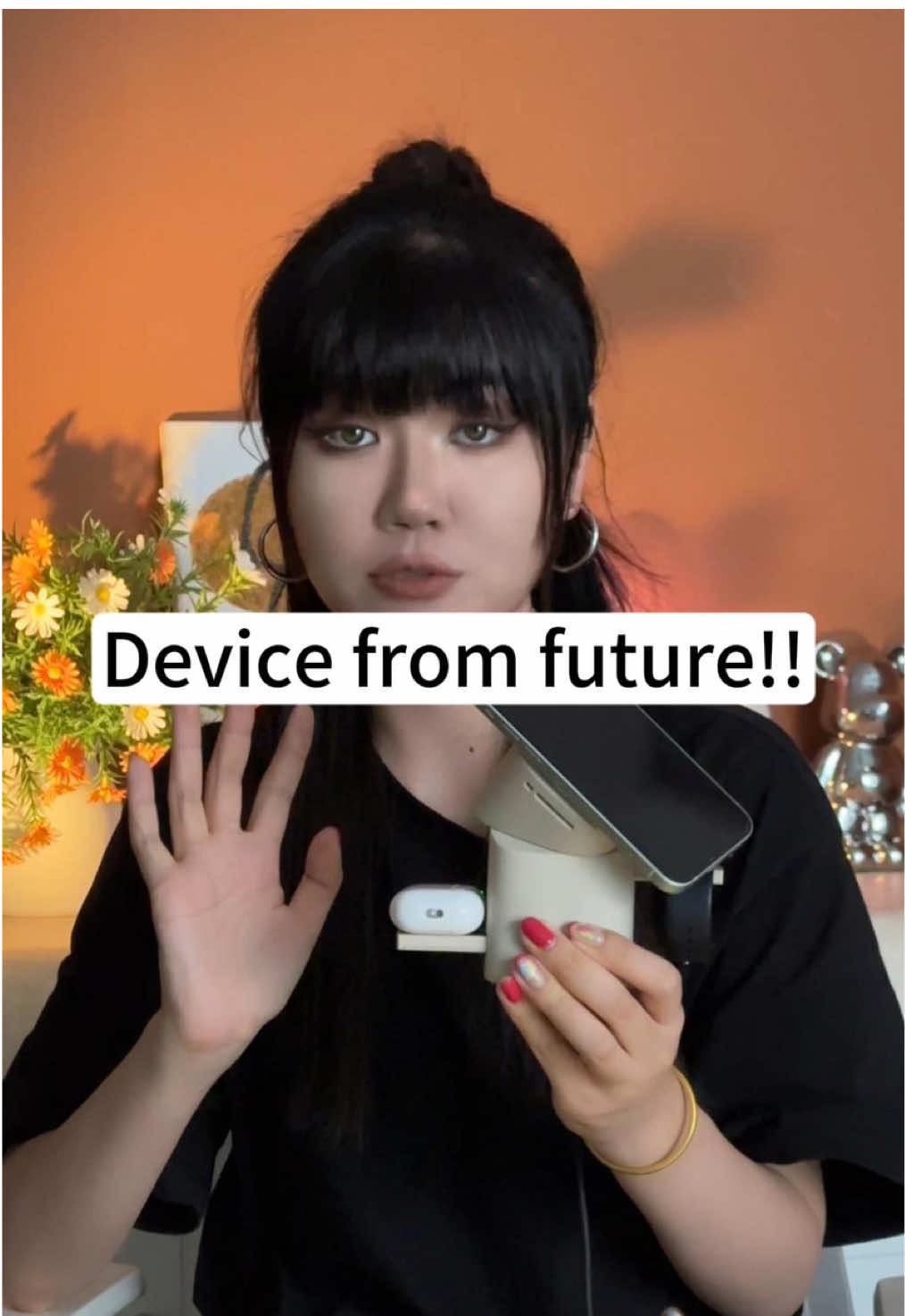 I was too shock by this future device!! If you are sick of a pile of tangled cables everywhere, please try this YWZ 3-in-1 wireless charger. Just say goodbye to cable chaos!! #labordaysale #3in1wirelesscharger #TikTokMadeMeBuyIt #tiktokshopcreatorpicks #coolgadget 