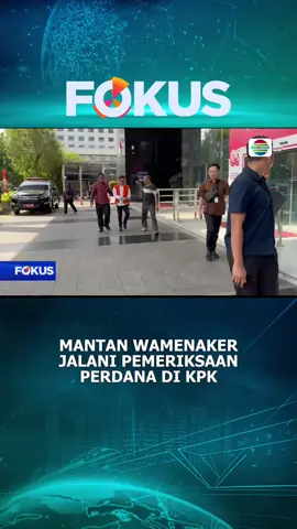 Untuk pertama kalinya, mantan Wamenaker, Immanuel Ebenezer, menjalani pemeriksaan di KPK setelah ditetapkan sebagai tersangka. #fokus #fokusindosiar #newsindosiar #beritatiktok #beritaditiktok #trending #berita #fypage #fypシ #viral #trend #fyp #beritaviral