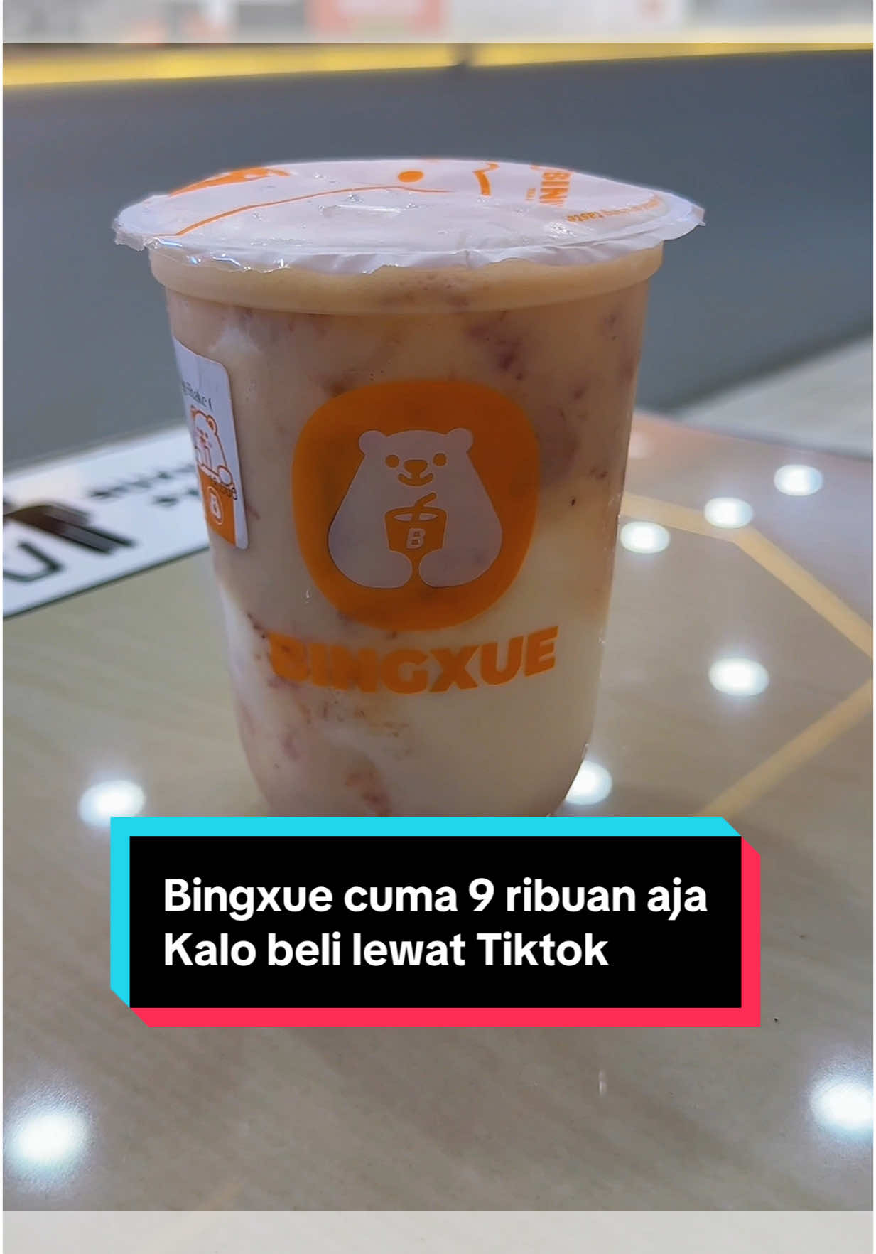 Yuk cobain menu barunya bixue, jangan lupa pake voucher yang ada di tag lokasi video ini yah biar dapat harga lebih murah. @Bingxue Bandaramas  #bingxue #bingxueindonesia 