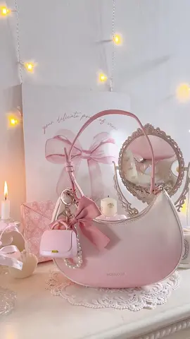 Obsessed with this bag! 🎀🤍 #mossdoom #bag #pink #aesthetic #fyp 