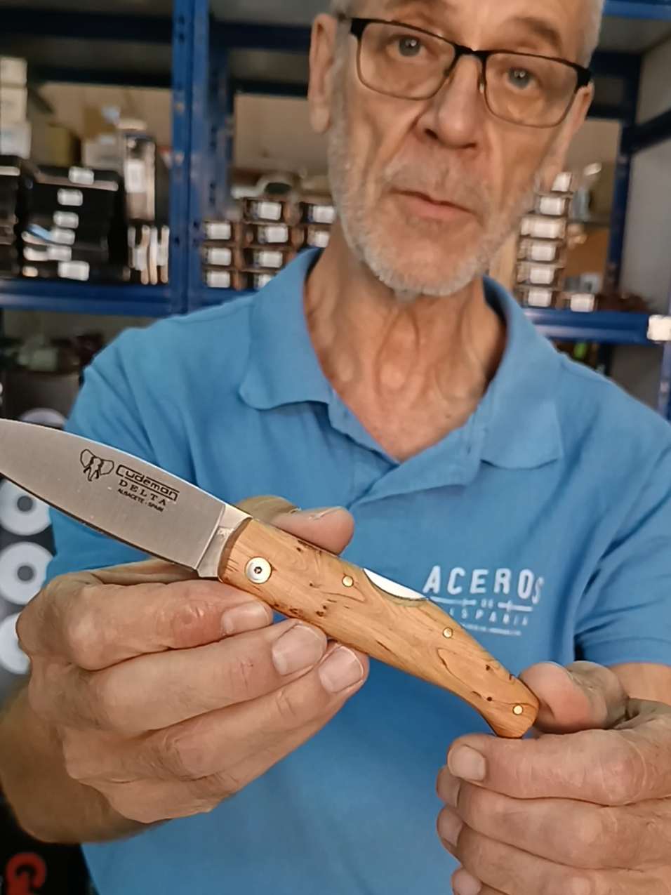 Navajas Cudeman Delta de enebro hechas en Albacete #acerosdehispania #collection #pocketknives #knife 