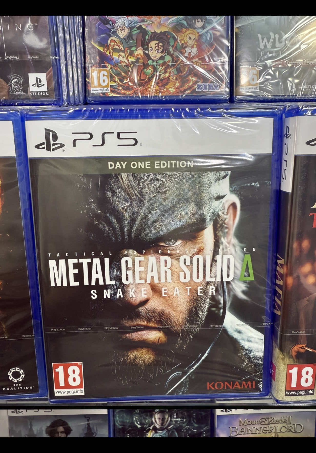 Metal gear solid delta snake eater on ps5 available now 🐍 . Delivery available all over Lebanon🚚🇱🇧 ☎️More info : +961 76 507 335 #metalgear #metalgearsolidv #ps5 #beirut 