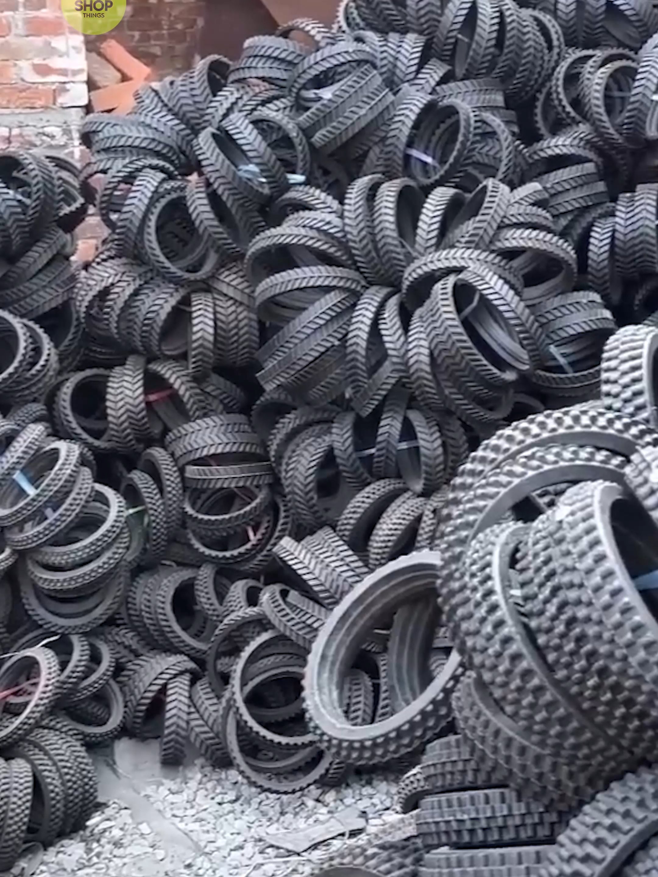 Recycling Waste Into Bicycle Tires! #fyp #bicycle #recycling #scrap #waste