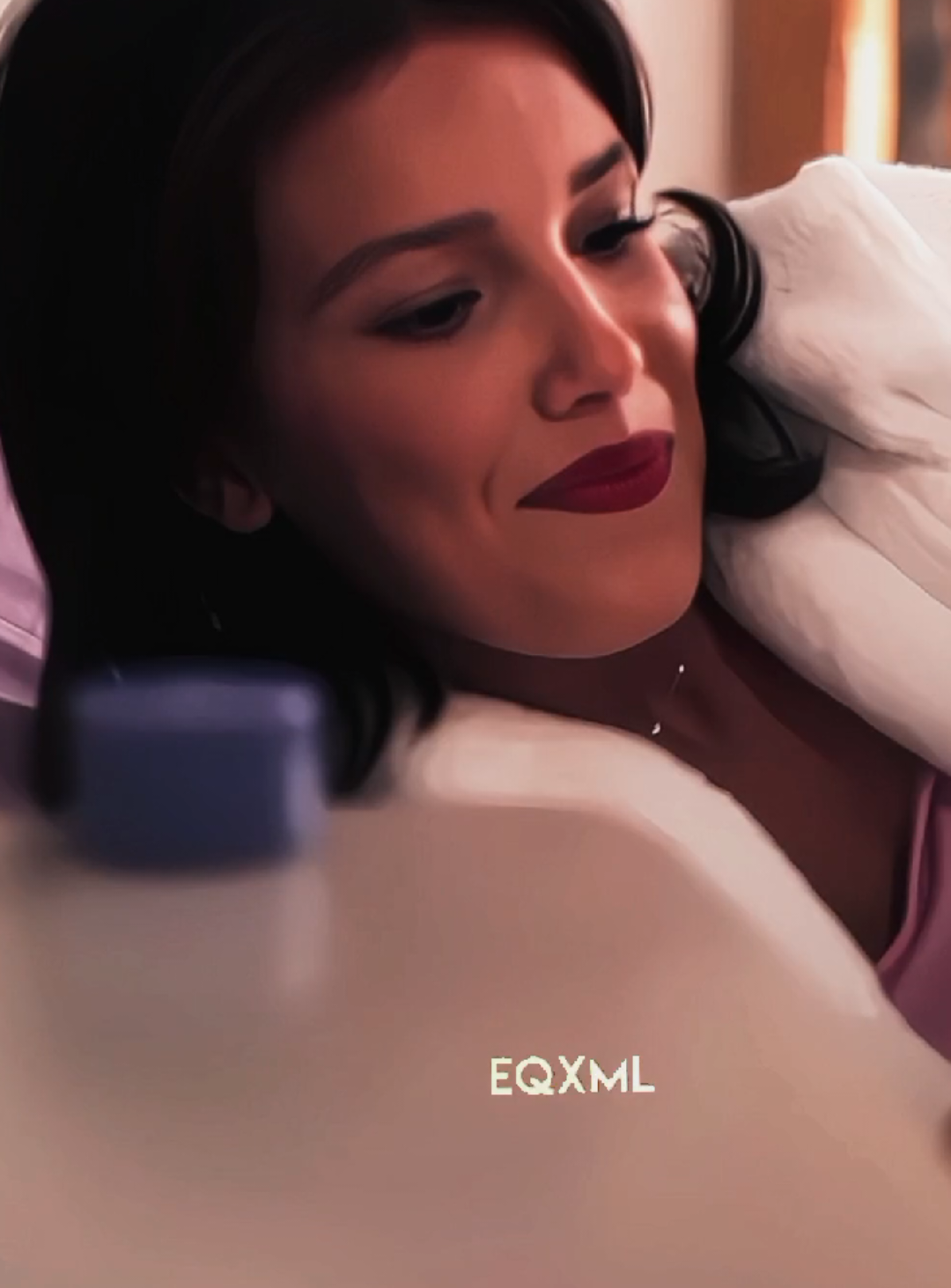 Nothing beats a jet 2 holiday || #eqxml #milliebobbybrown #fyp #milliebobbybrownedit 