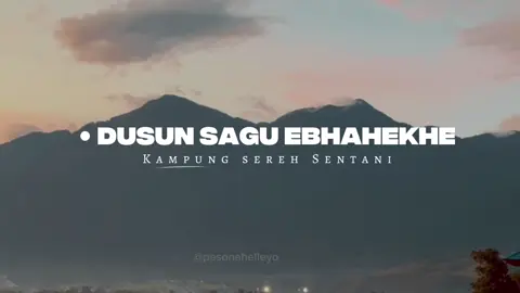 🌿 Hutan sagu bukan sekadar pepohonan yang tumbuh di tanah basah. Ia adalah ibu yang memberi makan, rumah bagi budaya, dan penopang kehidupan yang diwariskan dari leluhur. Di batangnya tersimpan pangan, di daunnya terselip harapan, dan di akarnya mengalir sejarah. Bila hutan sagu hilang, bukan hanya pohon yang tumbang, tapi juga cerita, identitas, dan masa depan masyarakat adat. Mari kita jaga sagu, karena di dalamnya tersimpan nafas kehidupan untuk generasi yang akan datang. ✨💚🌴 #Pesonahelleyo #dusunsaguebhahekhesereh  #hutansagupapua  #savepapua  #dusunsagu_helleyo     