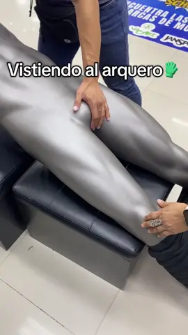 Quieres equiparte así? Escríbeme y cotiza todos los implementos👌🏻 #viral #deportivos #arquero 