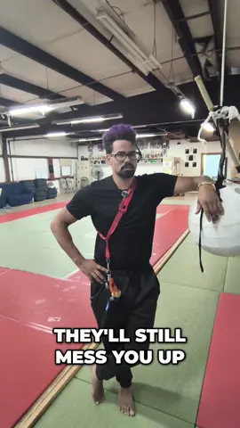 Explaining the basics of Armored combat to @RootsNRoutes52  . Go check out their podcast, and make sure your following us both😁 #benseiarmy #meteorhammer #armoredcombat #buhurt #amma 