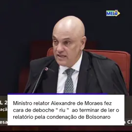 O ministro Alexandre de Moraes e o ex-presidente Bolsonaro rindo juntos no julgamento? Sim, isso aconteceu! 😂 Um momento inusitado que quebrou o protocolo e gerou muitas reações. O que você achou dessa cena? Comente aqui! #Bolsonaro #AlexandreDeMoraes #STF #Julgamento #Politica   