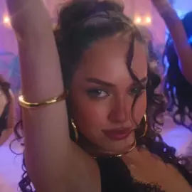 daniela scenepack #scenespacks #danielaavanzini and sorry if the quality is bad #foryoupageeeee #katseye_daniela #blowup @daniela avanzini 