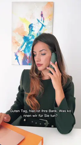 Datenleck bei Bank oder PayPal? 5 Sofort-Maßnahmen bei unautorisierten Abbuchungen: 1️⃣ Bank informieren – Konto sofort sperren lassen, weiteren Schaden verhindern. 2️⃣ Beweise sichern – SMS, E-Mails, Screenshots und ein kurzes Gedächtnisprotokoll aufbewahren. 3️⃣ Zugangsdaten ändern – PIN, Passwörter und TAN-Verfahren anpassen. 4️⃣ Anzeige erstatten – bei der Polizei wegen Betrugs. 5️⃣ Haftung der Bank klären, ggfs. Erstattung  beantragen   #anwältin 